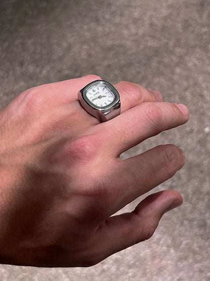 Lucky Two-Hand Watch Ring in Silver/White